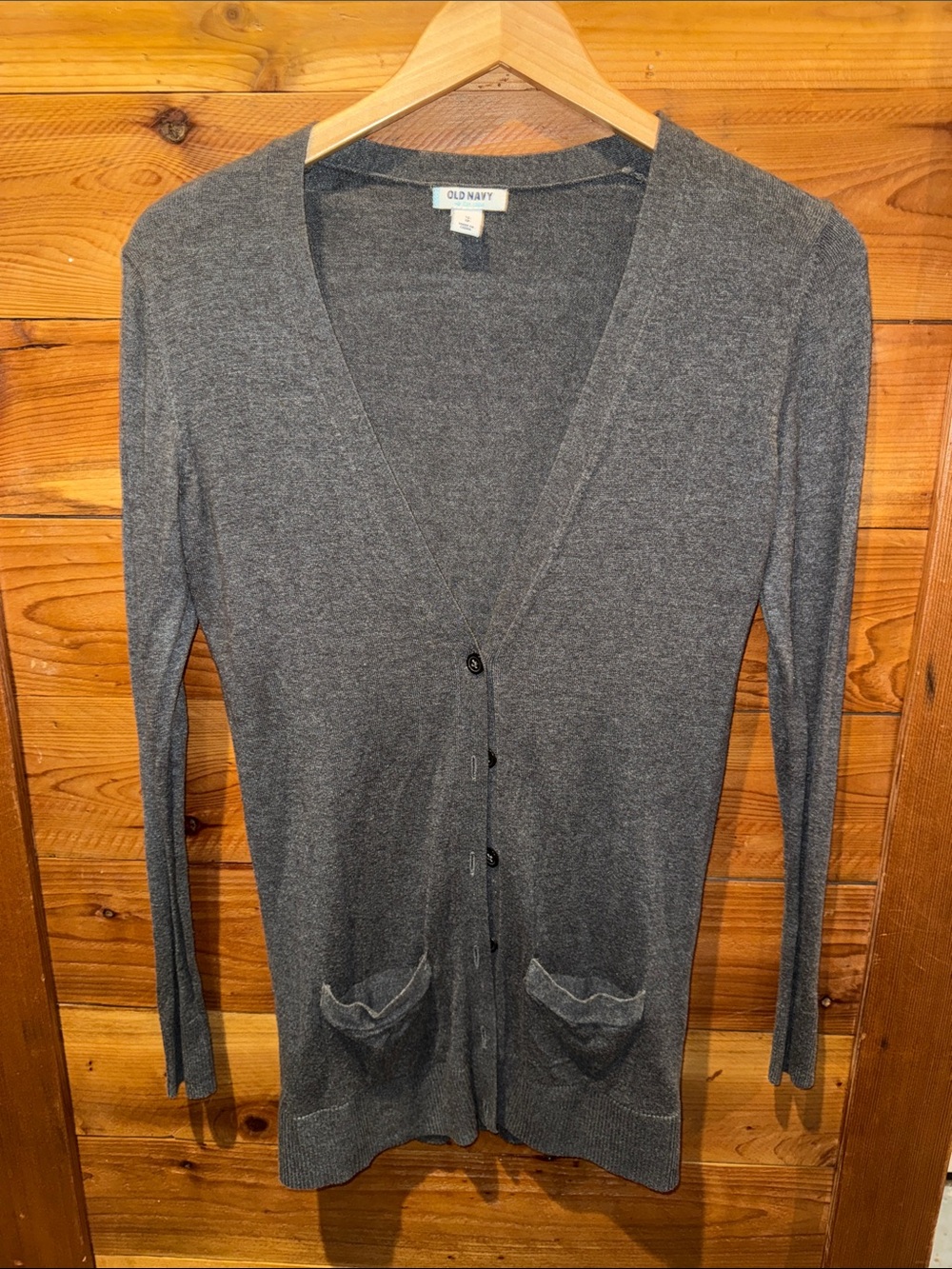 Old Navy Women's Charcoal Gray V-Neck Button Cardigan